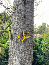 Cargar imagen en el visor de la galería, Shooting Star Earring-GP-M-7635 (Amarillo Dorado)